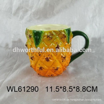 Gelbe Ananasform Keramik Tasse